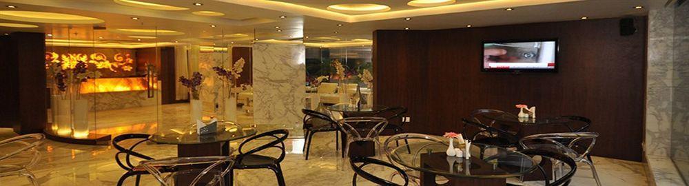 כלכותה Kempton Hotel מראה חיצוני תמונה