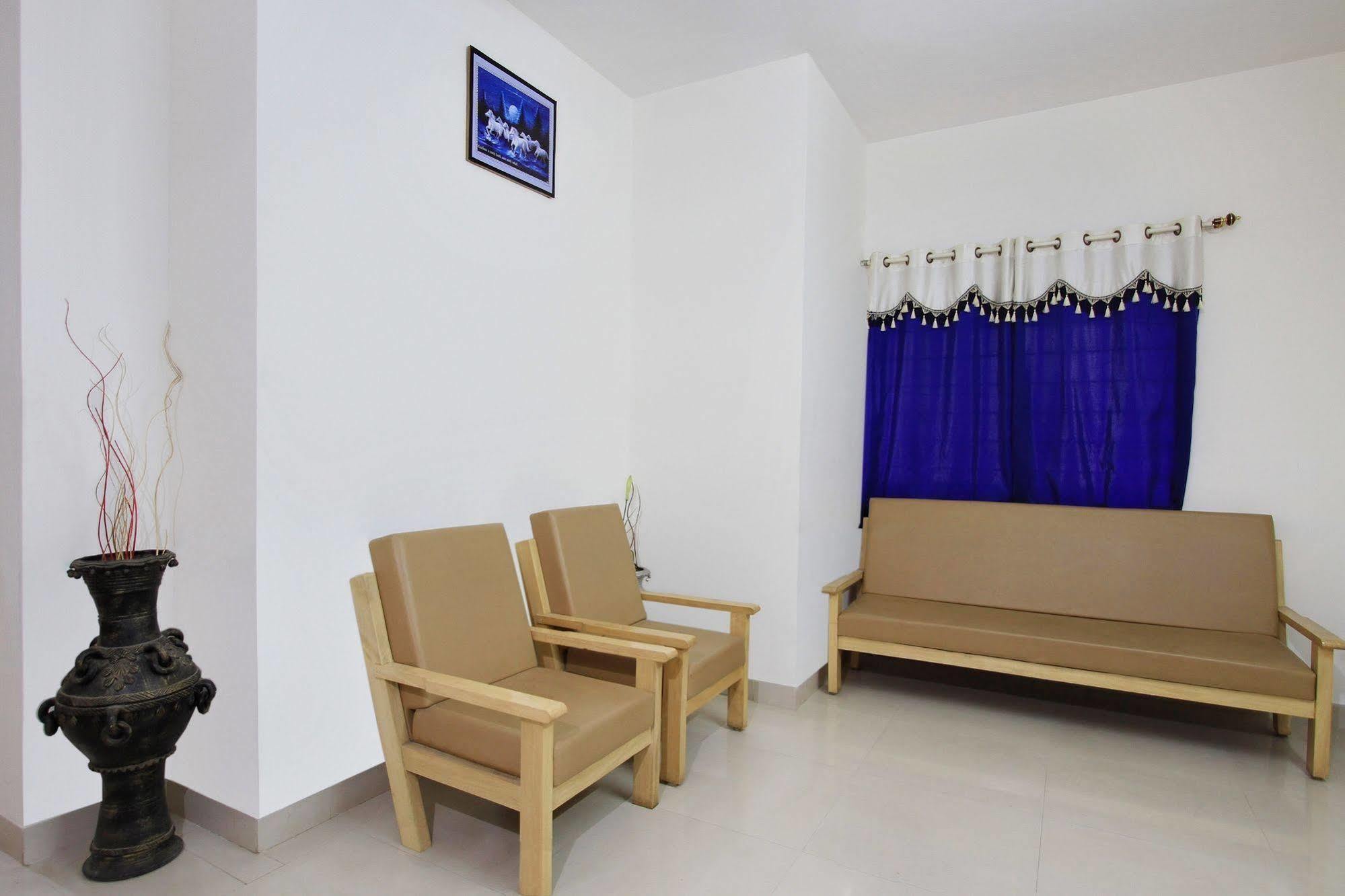 כלכותה Kempton Hotel מראה חיצוני תמונה