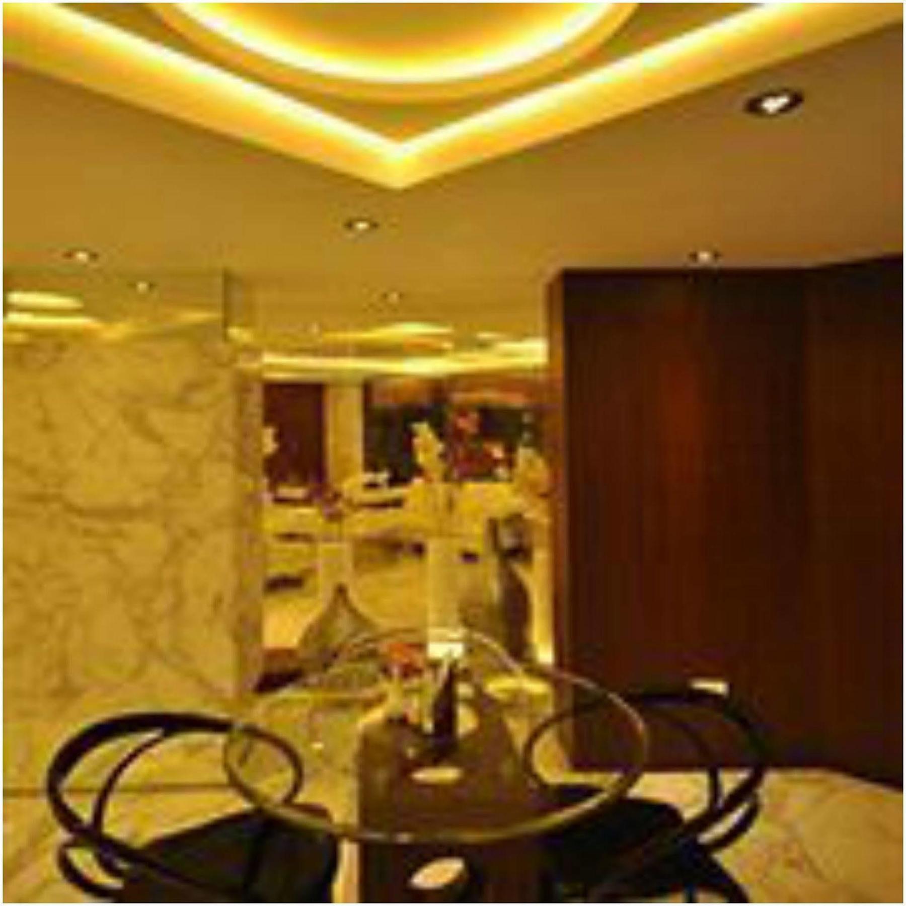 כלכותה Kempton Hotel מראה חיצוני תמונה